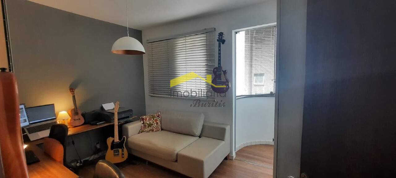 Apartamento com área privativa à venda no Buritis: 