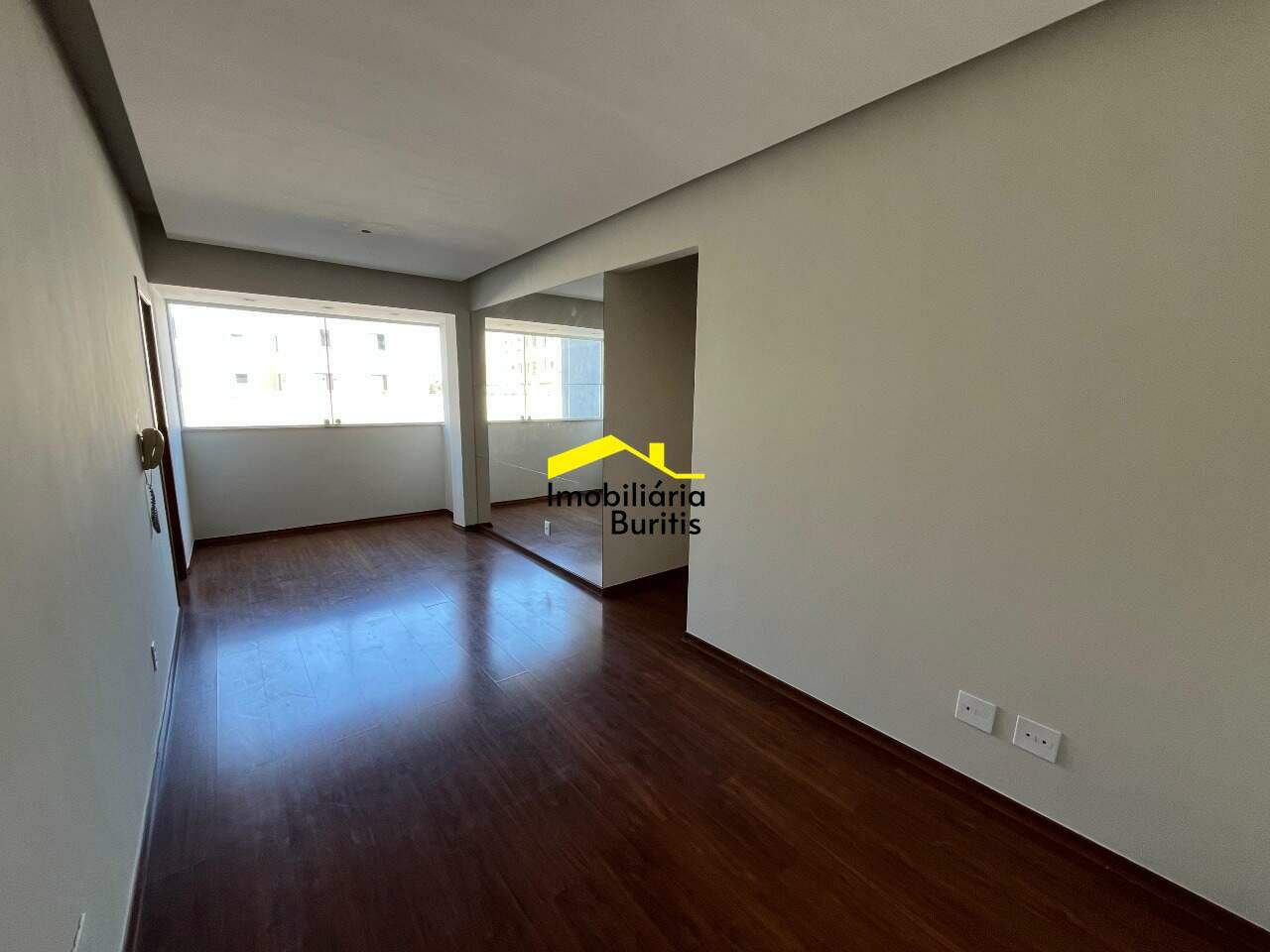 Apartamento à venda no Buritis: Sala
