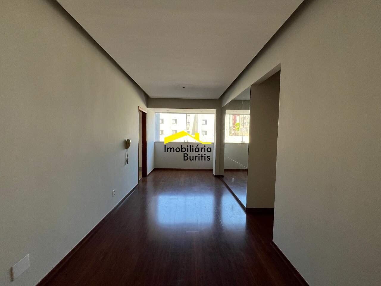 Apartamento à venda no Buritis: Sala