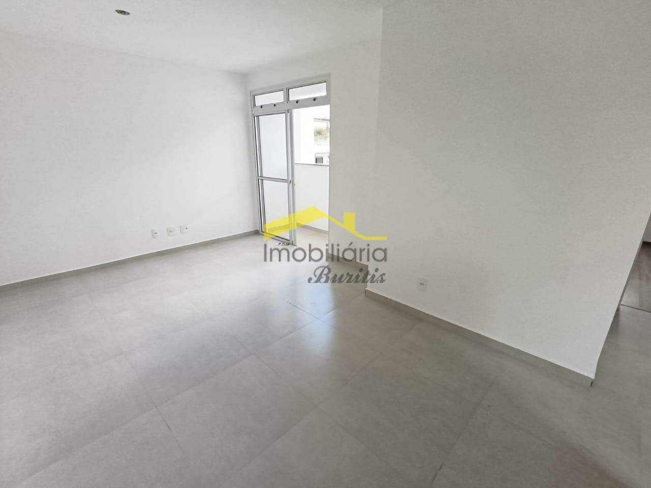 Apartamento para aluguel no Buritis: 