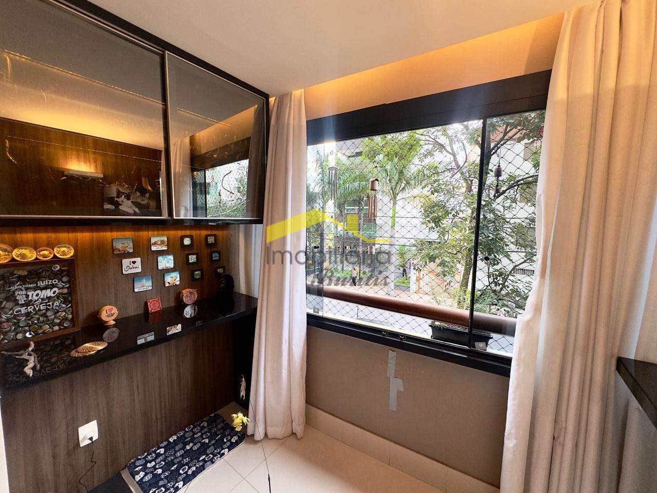 Apartamento à venda no Buritis: 