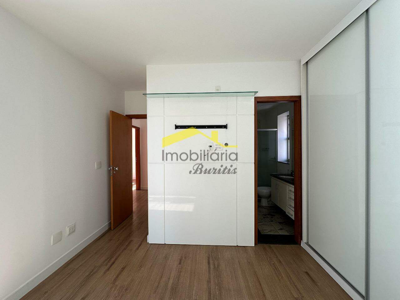 Apartamento à venda no Belvedere: 