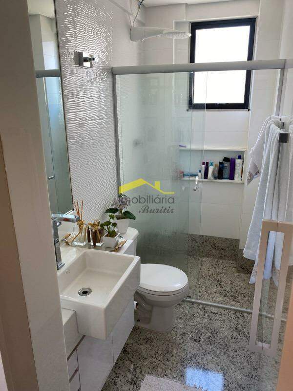 Apartamento à venda no Buritis: 