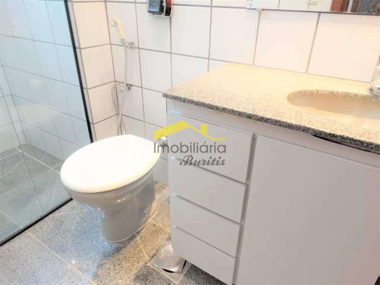 Apartamento à venda no Buritis: 