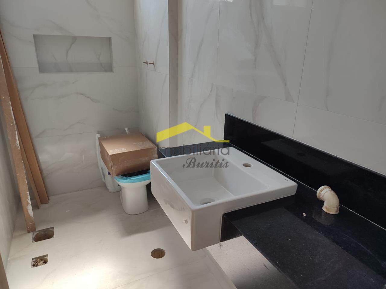 Área privativa à venda no Palmeiras: 