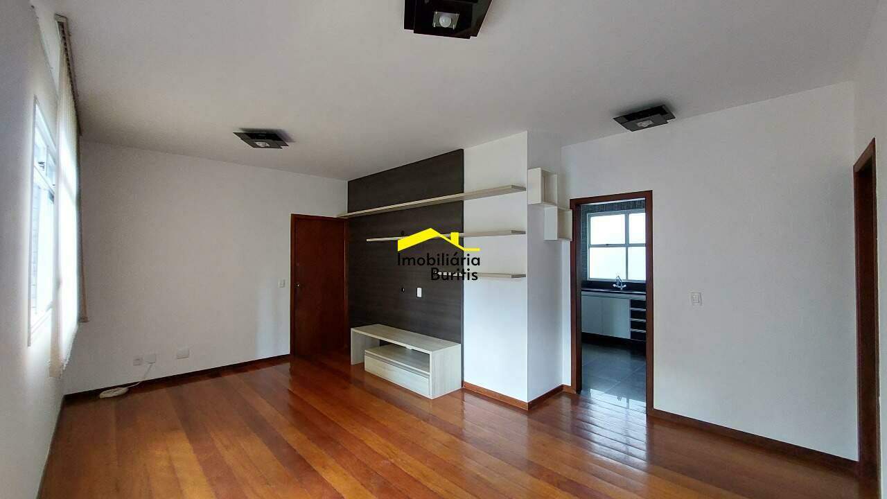 Apartamento à venda no Buritis: 