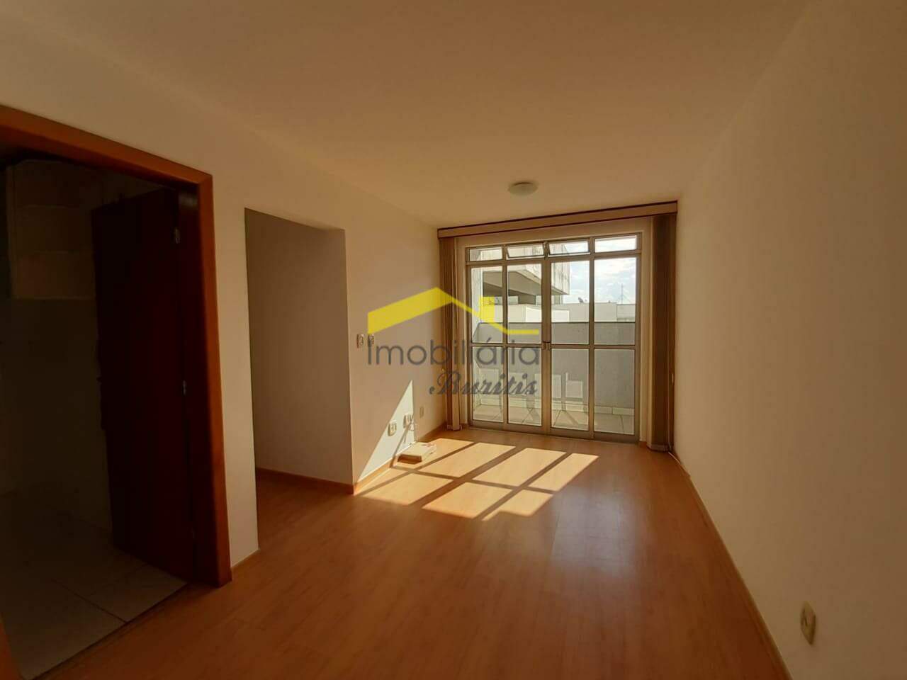 Apartamento à venda no Buritis: 