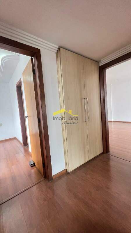 Apartamento à venda no Buritis: 