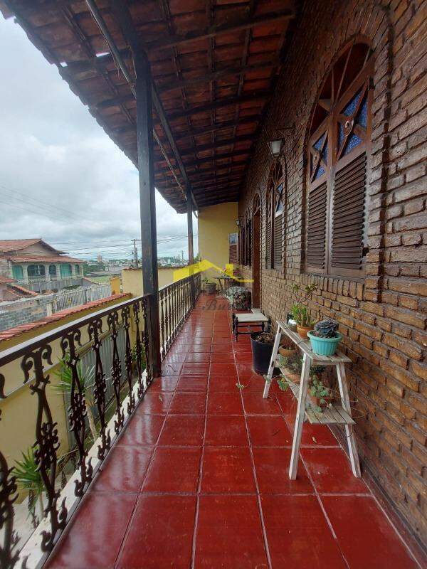 Casa à venda no Salgado Filho: 