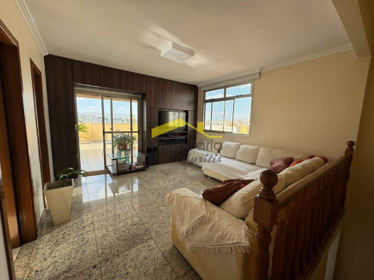 Cobertura à venda no Nova Suíssa: 