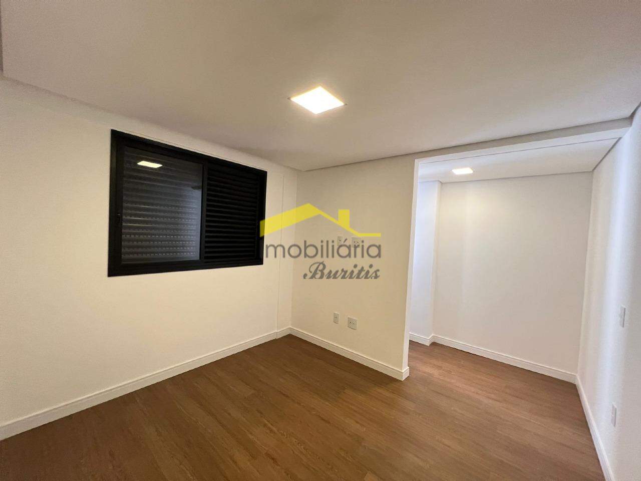 Cobertura à venda no Buritis: 