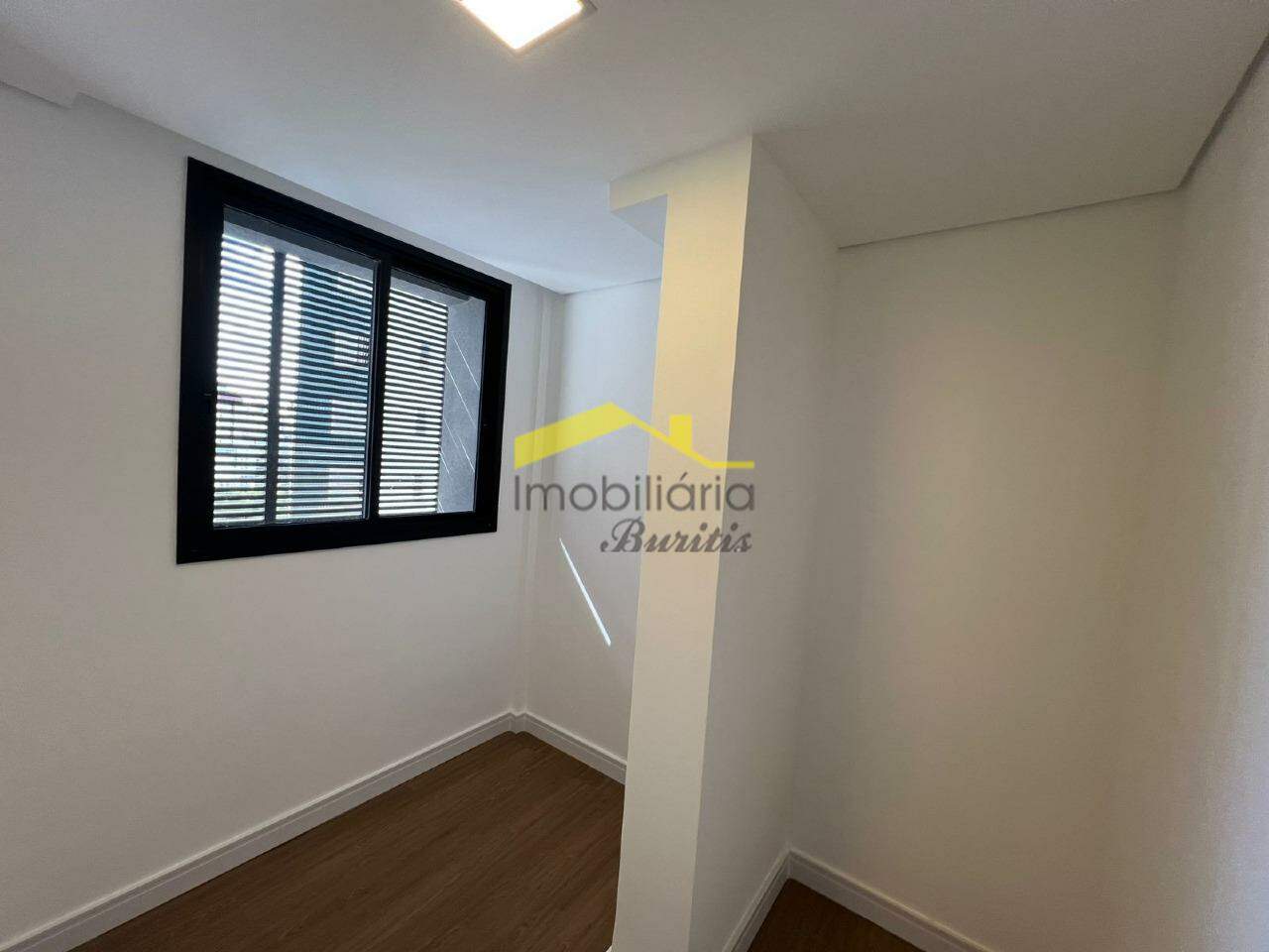 Cobertura à venda no Buritis: 