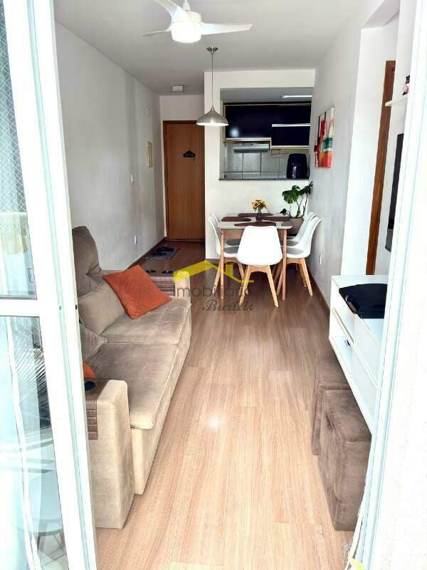 Apartamento à venda no Cinqüentenário: 