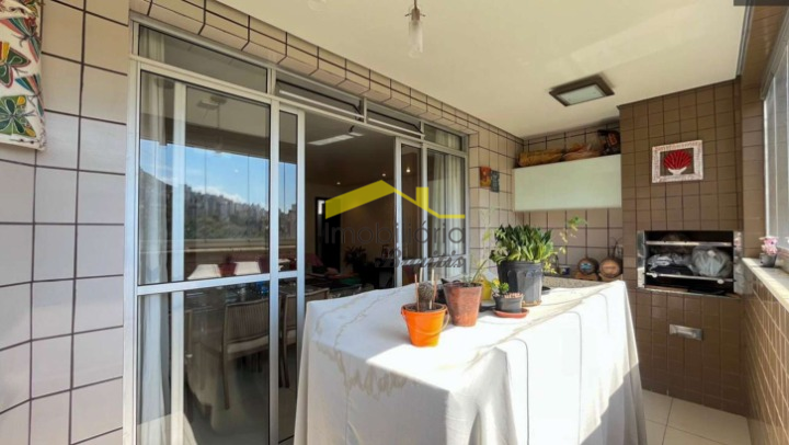 Apartamento à venda no Buritis: 