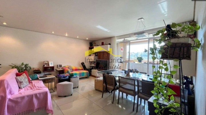 Apartamento à venda no Buritis: 