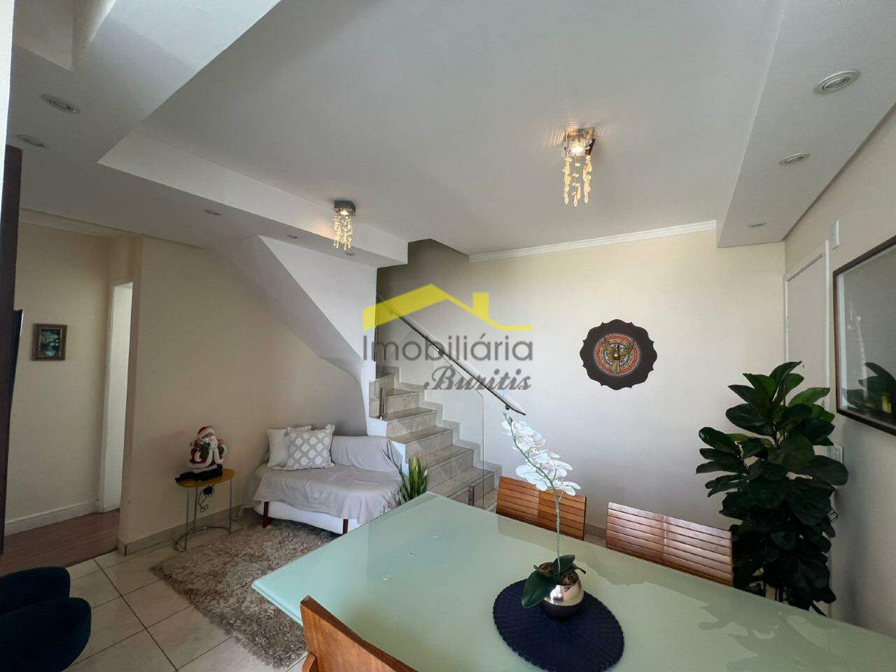 Cobertura para aluguel no Buritis: 