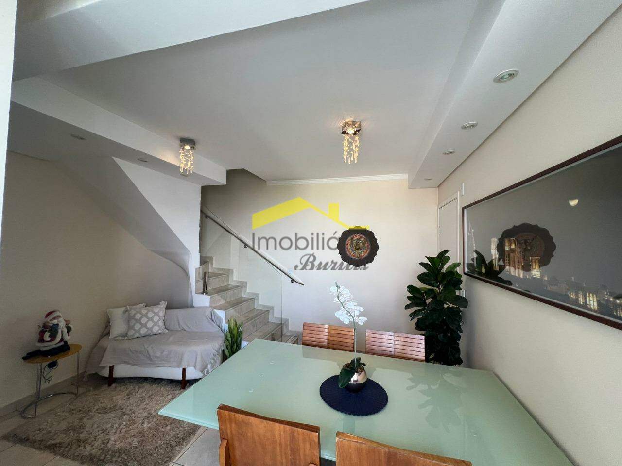 Cobertura para aluguel no Buritis: 