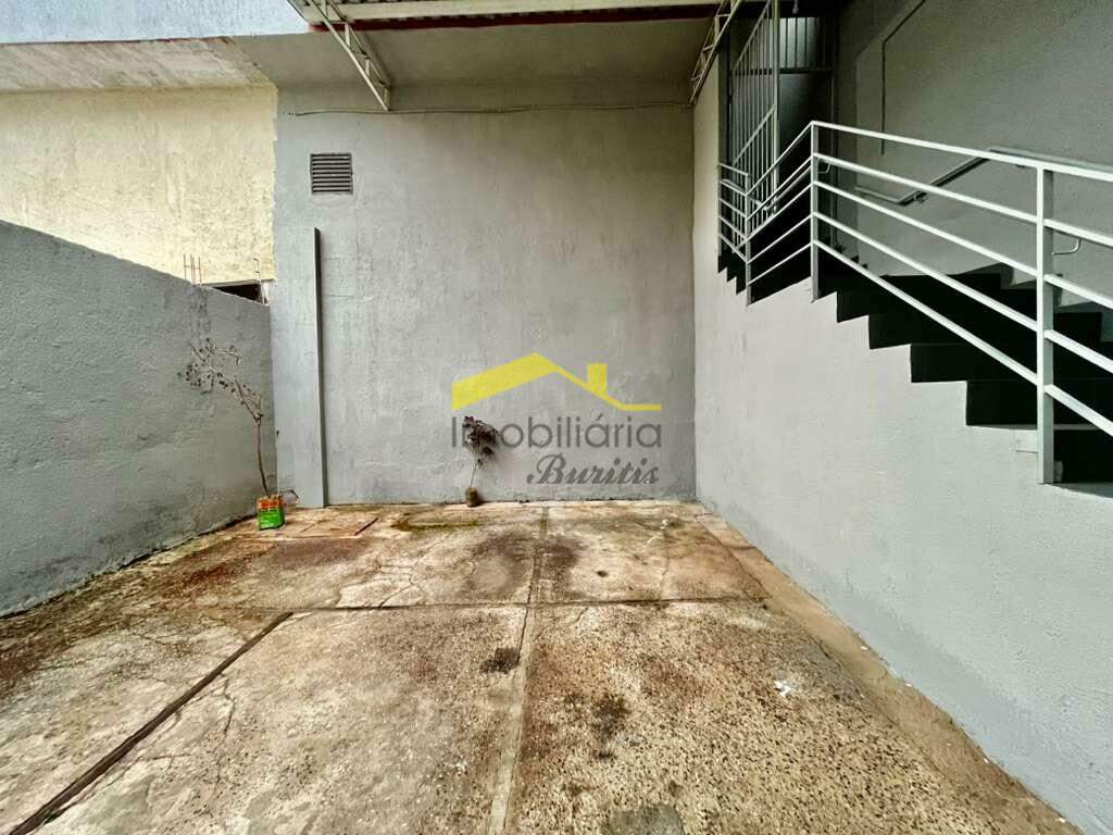 Casa para aluguel no Buritis: 