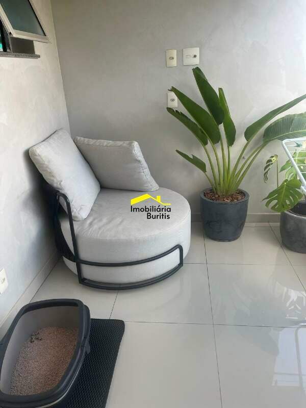 Apartamento à venda no Buritis: 