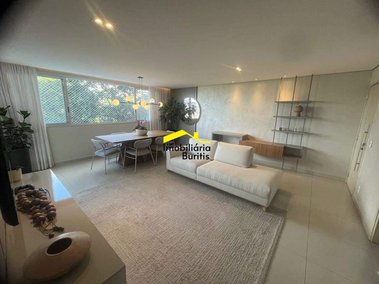 Apartamento à venda no Buritis: 