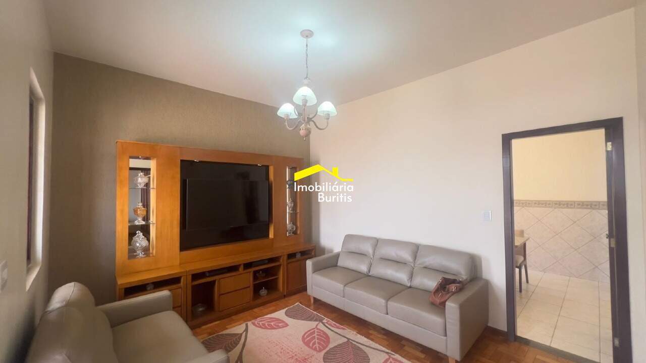 Casa à venda no Salgado Filho: 