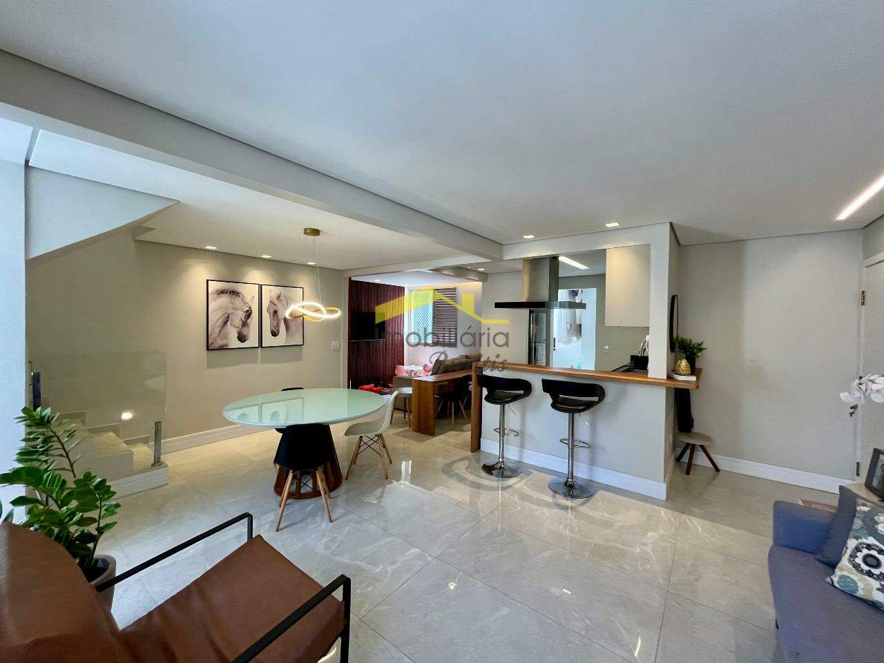 Cobertura à venda no Buritis: 