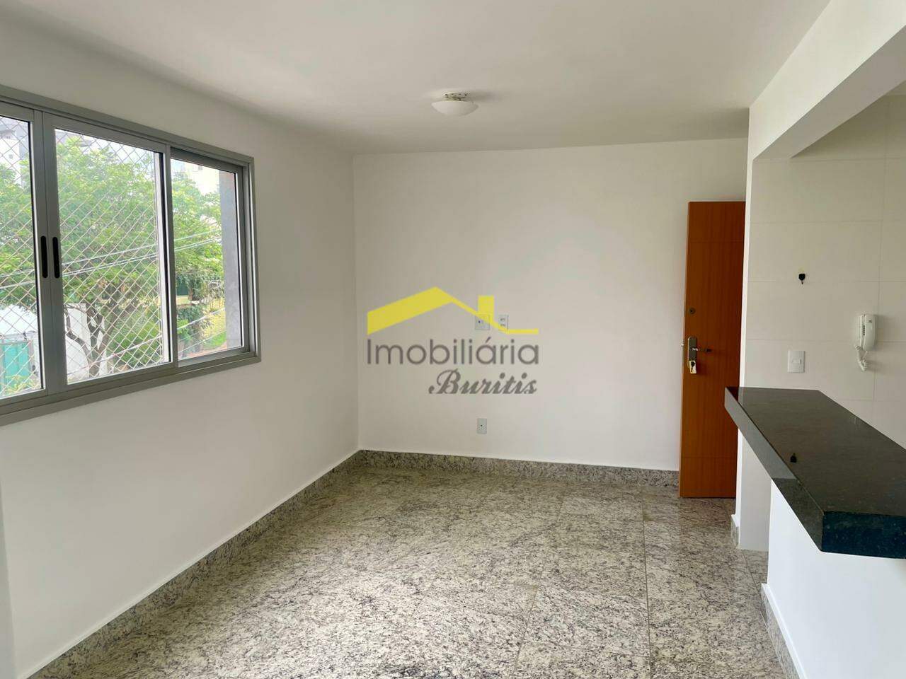 Apartamento para aluguel no Buritis: 