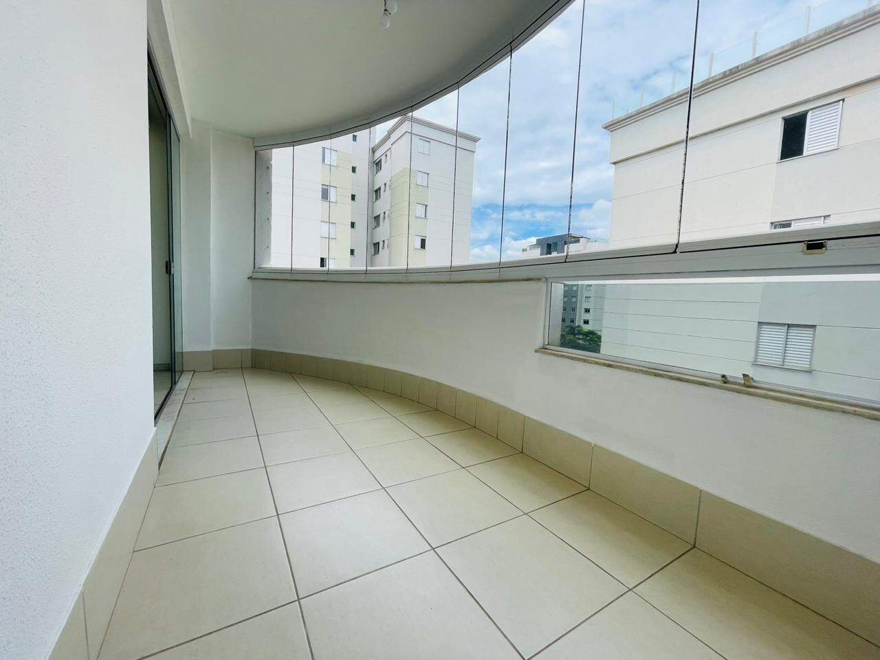 Apartamento à venda no Buritis: 