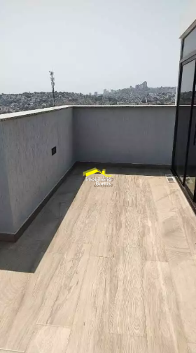 Cobertura à venda no Cinqüentenário: 