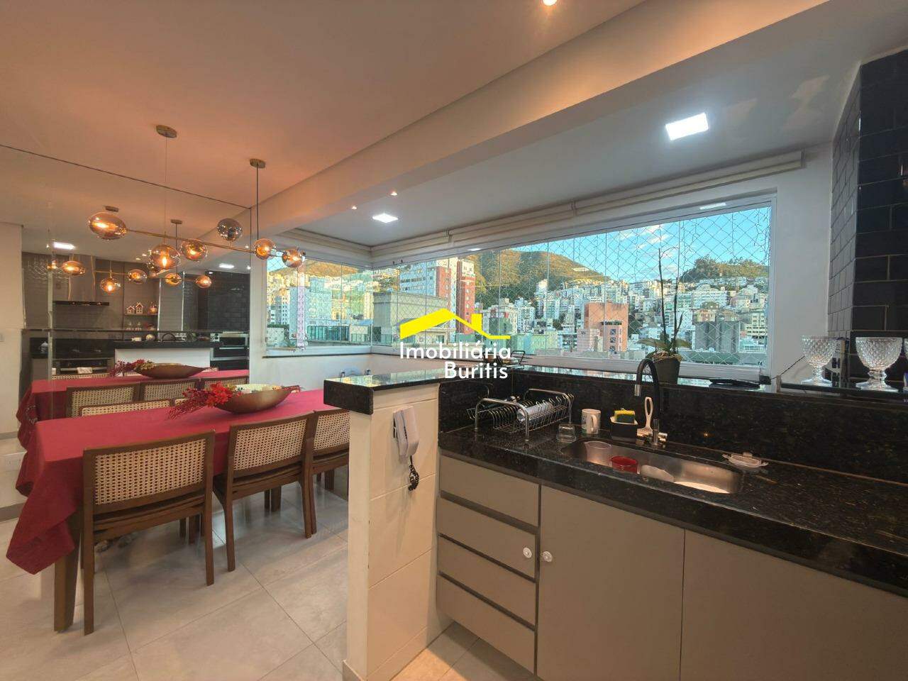 Apartamento à venda no Buritis: 