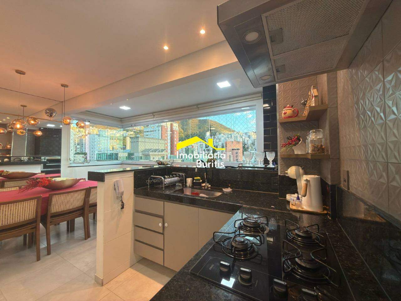 Apartamento à venda no Buritis: 