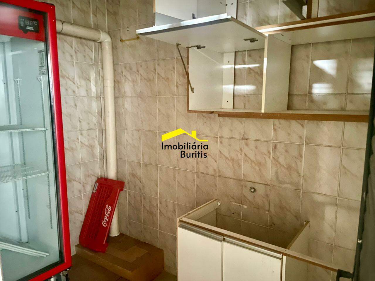 Loja para aluguel no Estrela do Oriente: 