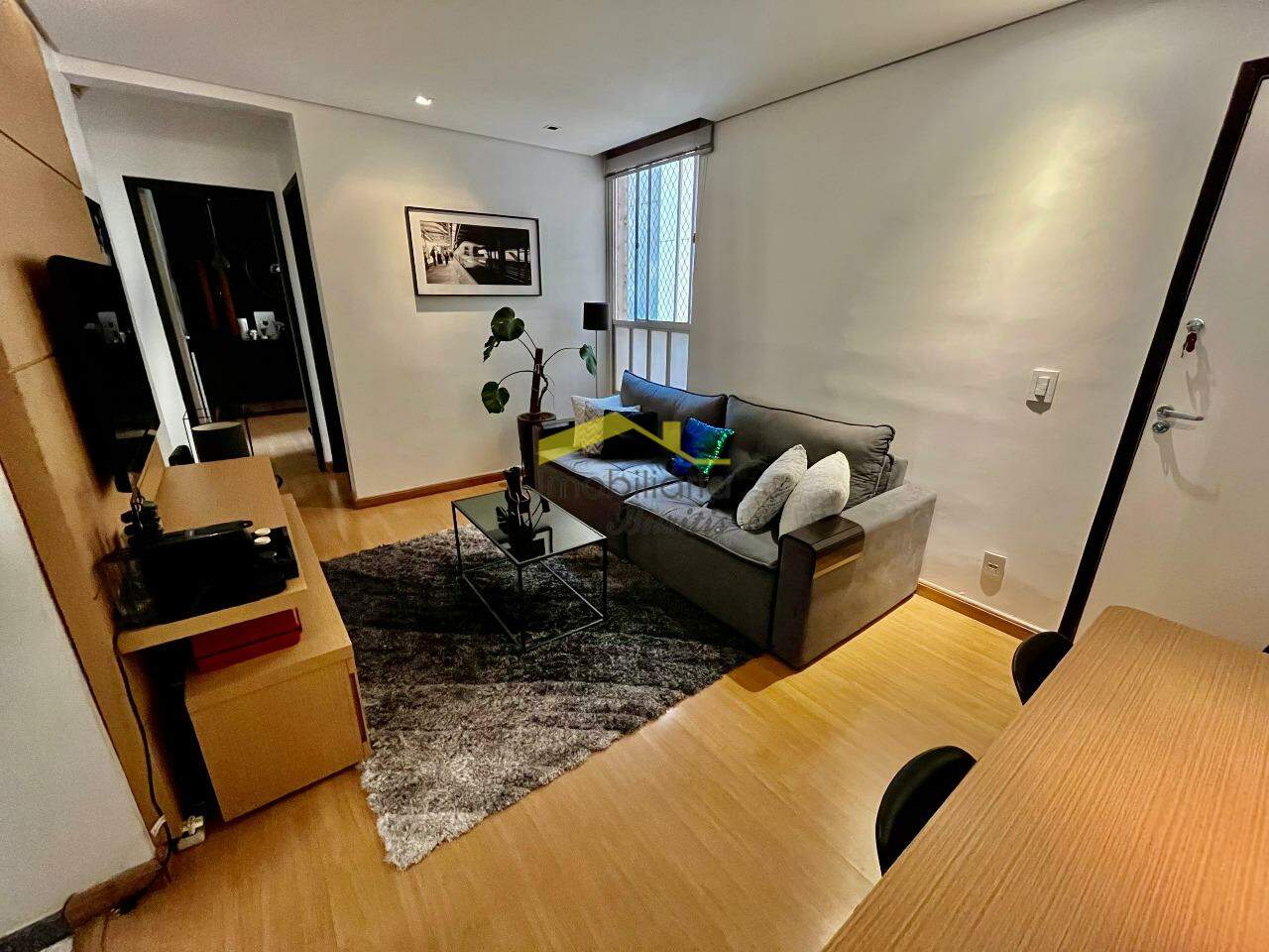 Apartamento para aluguel no Buritis: 