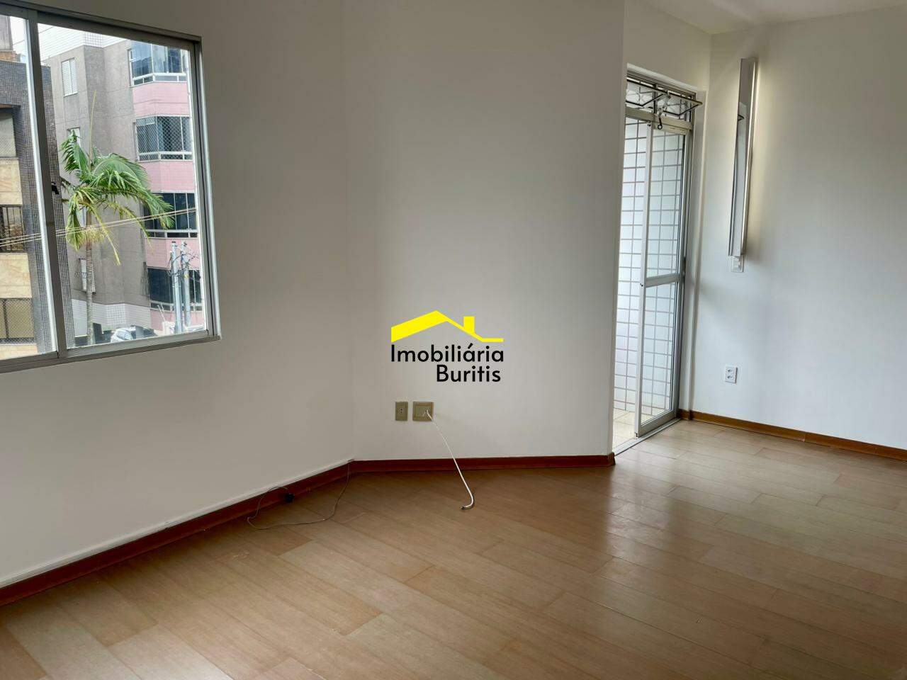 Apartamento para aluguel no Buritis: 