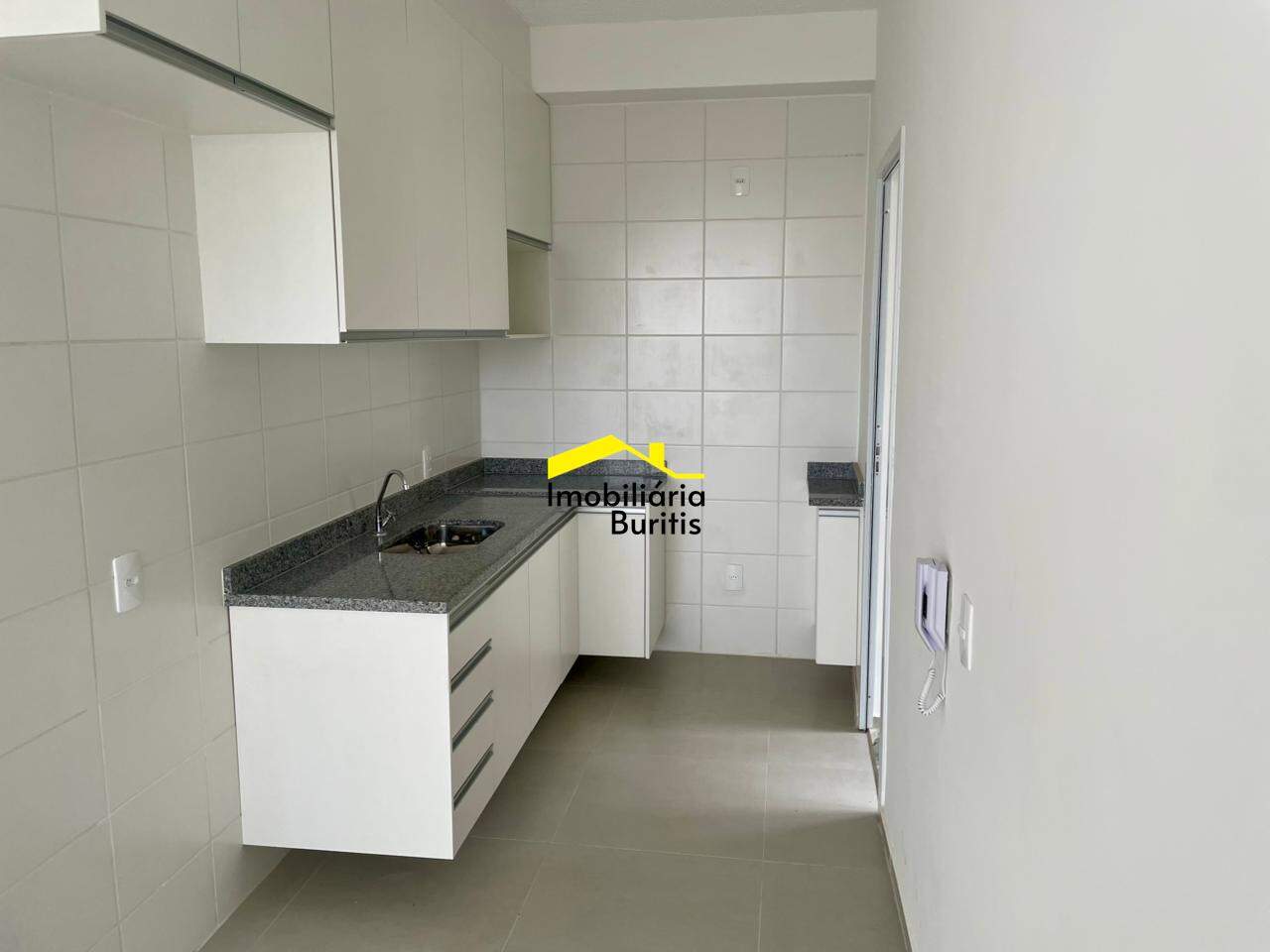 Apartamento para aluguel no Palmeiras: 