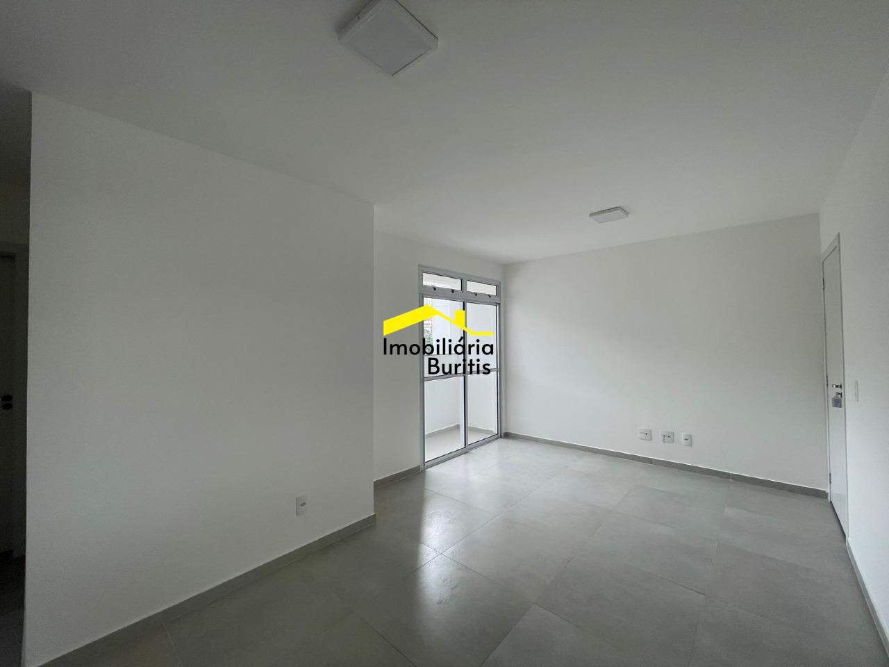 Apartamento para aluguel no Buritis: 