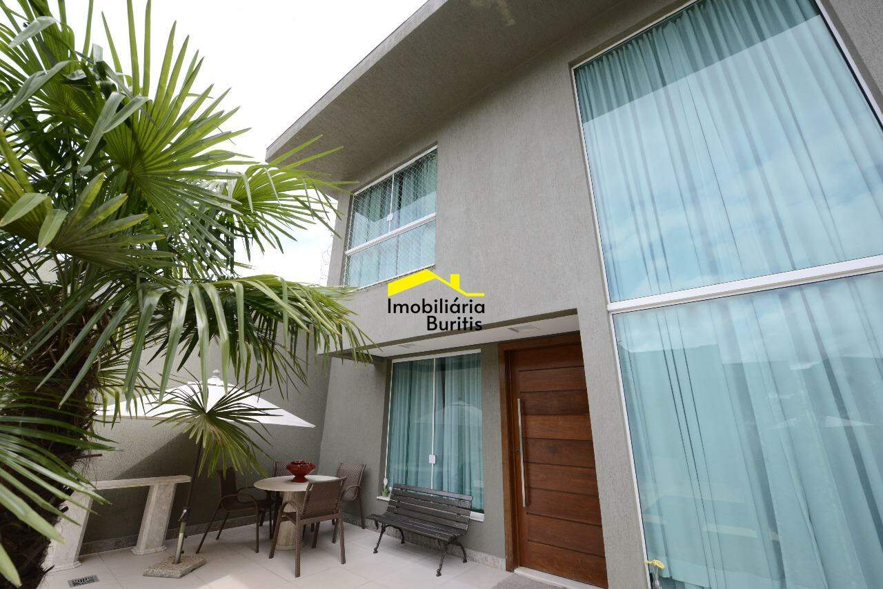 Casa à venda no Estoril: 