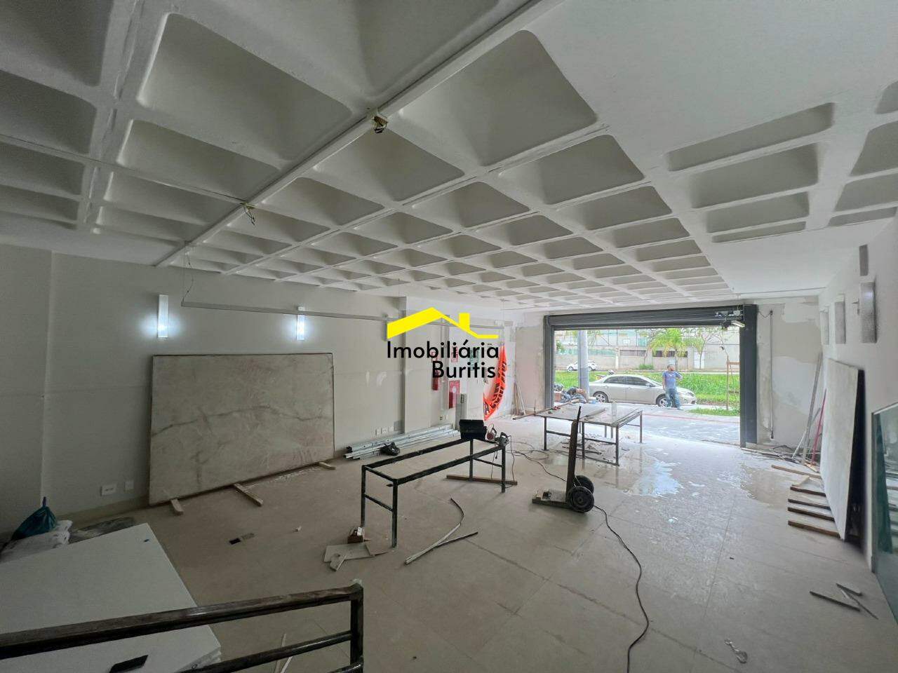 Loja para aluguel no Buritis: 