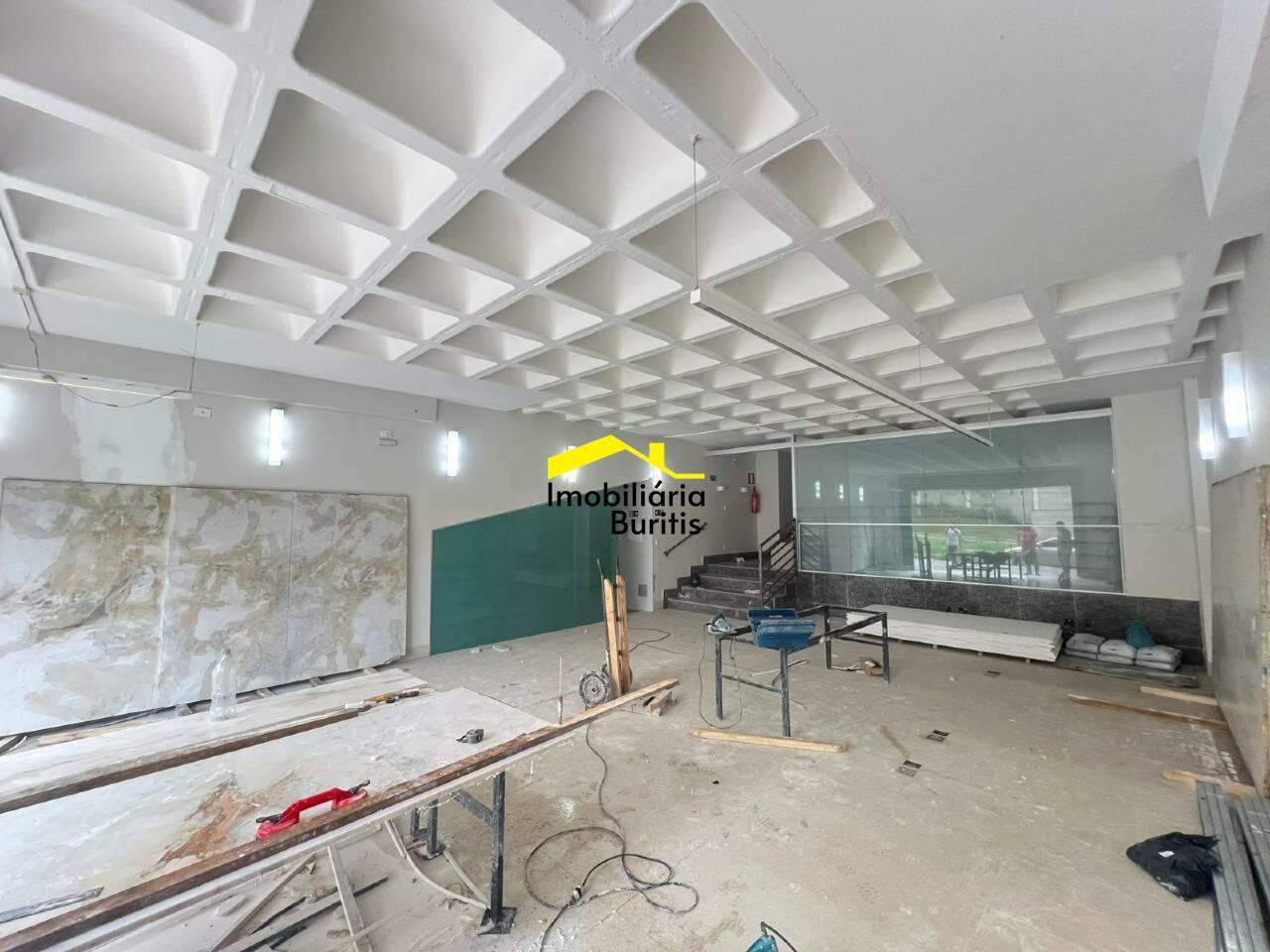 Loja para aluguel no Buritis: 