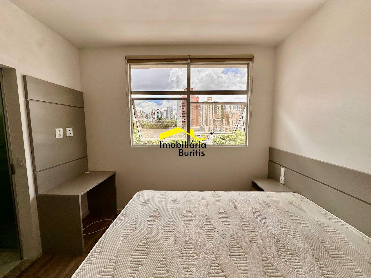 Apartamento para aluguel no Estoril: 