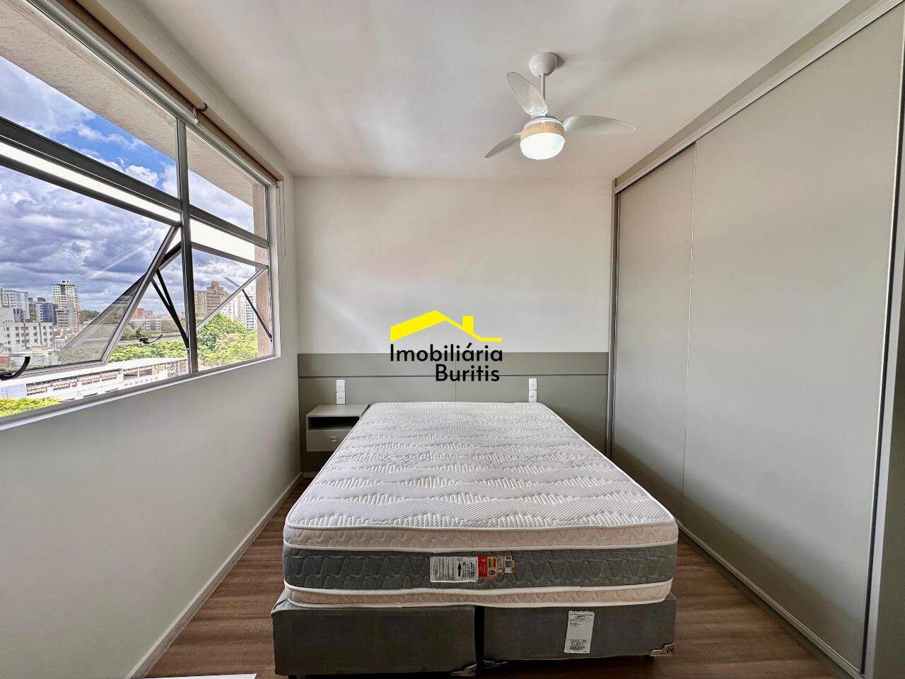 Apartamento para aluguel no Estoril: 