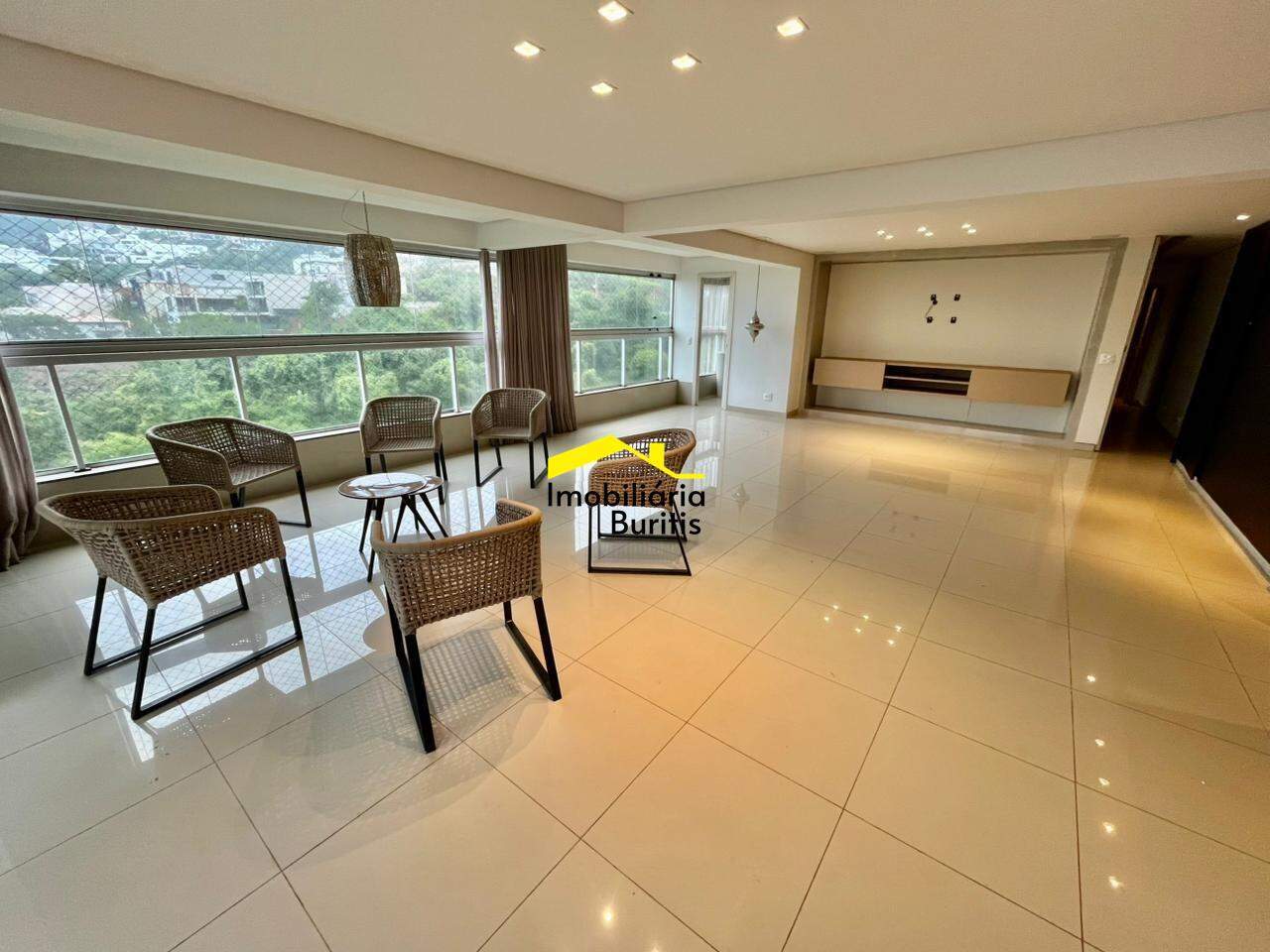 Cobertura à venda no Buritis: 