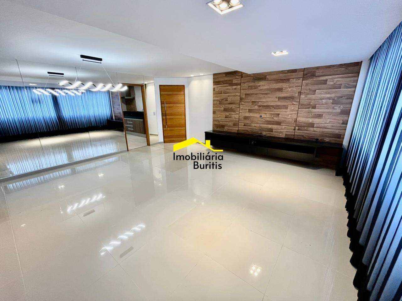 Apartamento à venda no Buritis: 