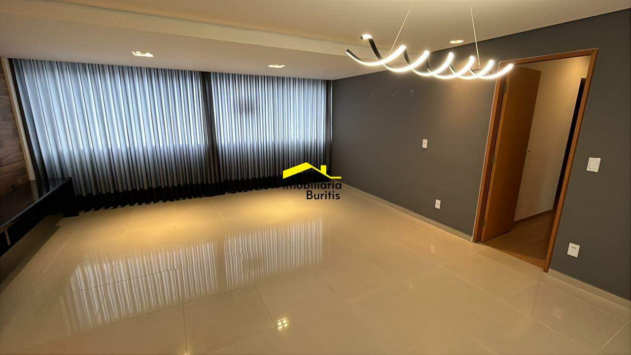 Apartamento à venda no Buritis: 