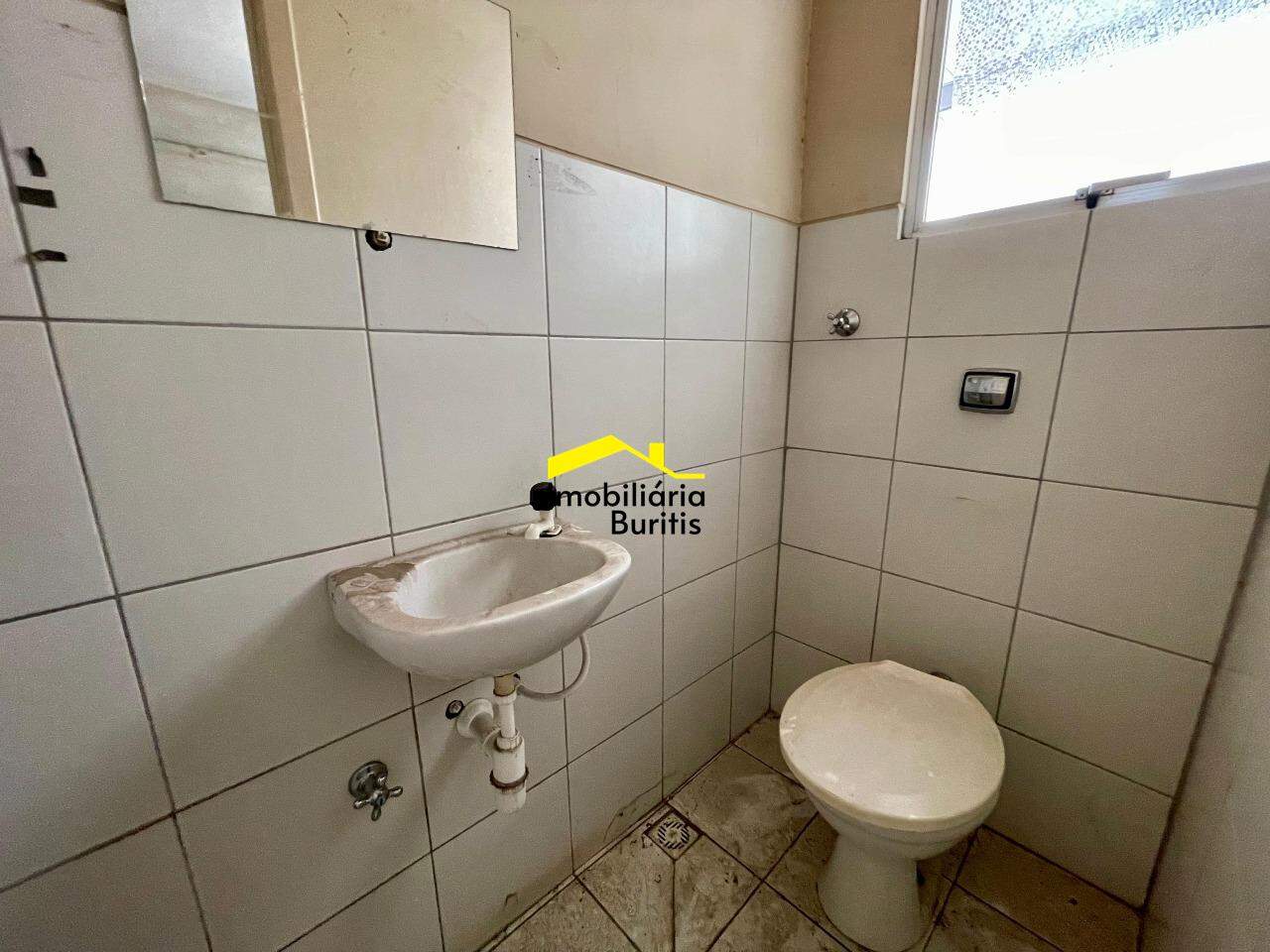 Loja para aluguel no Havaí: 