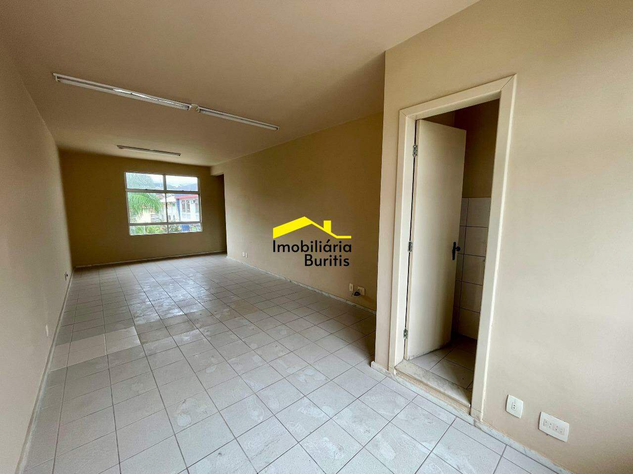 Sala para aluguel no Havaí: 