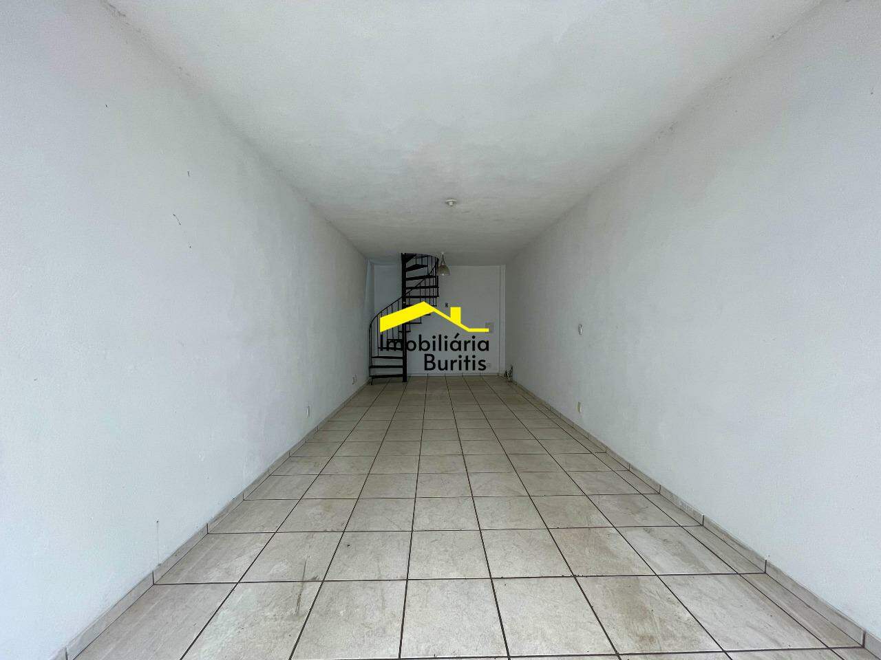 Loja para aluguel no Havaí: 