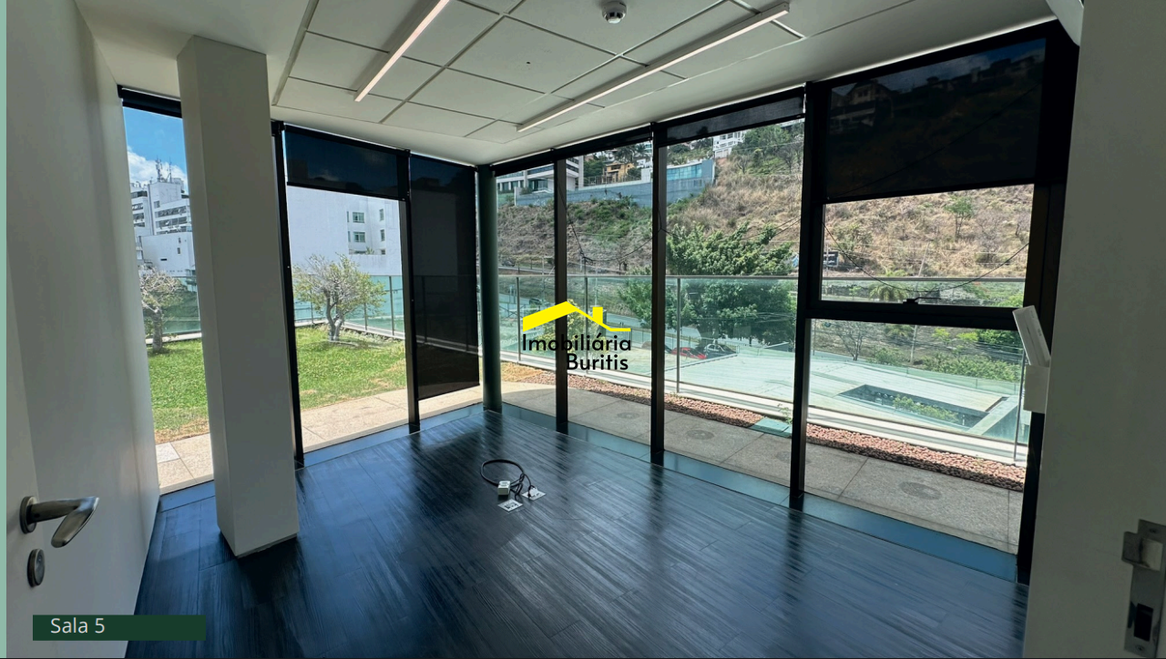 Andar corrido para aluguel no Santa Lúcia: 