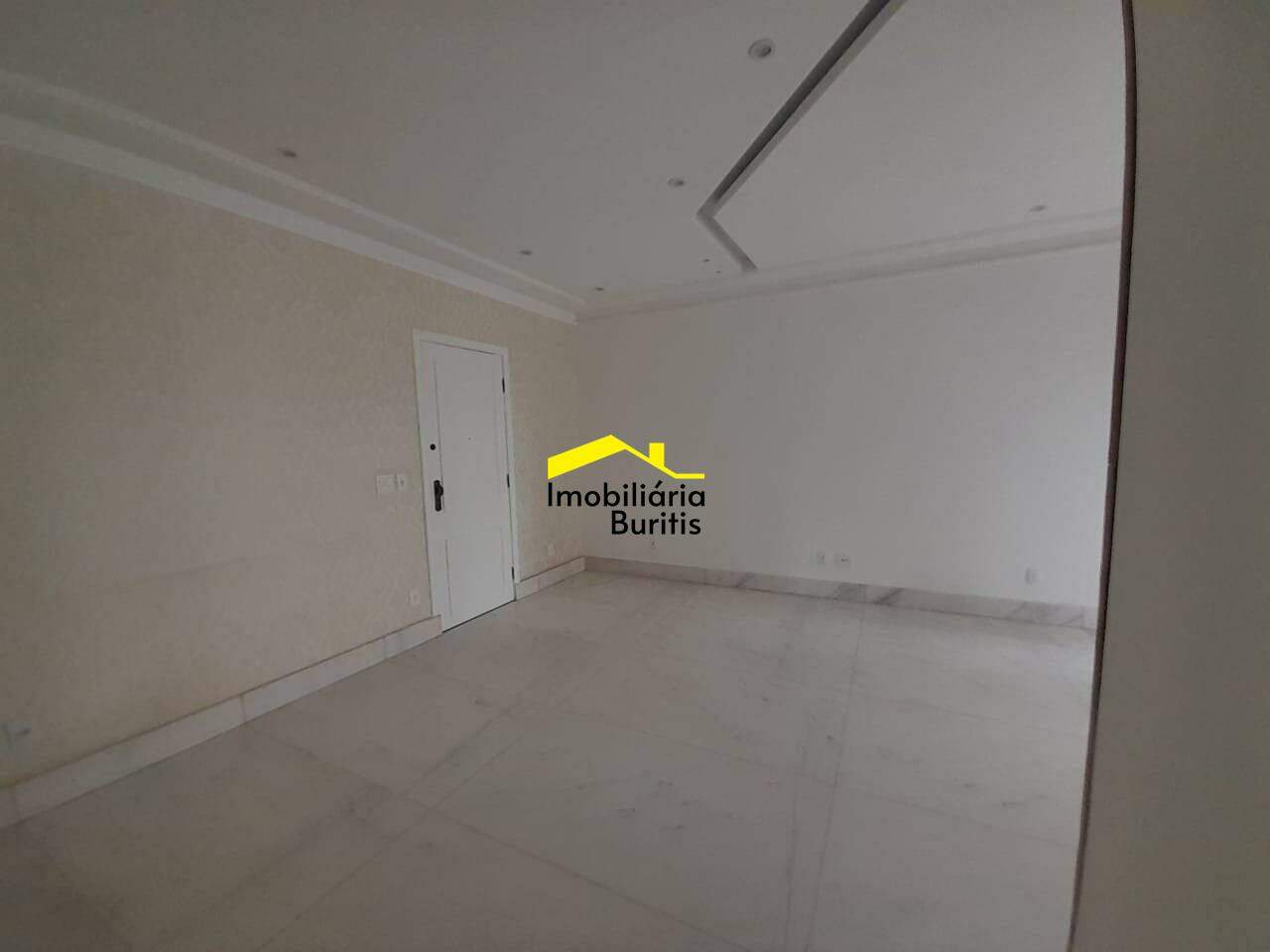 Apartamento à venda no Buritis: 