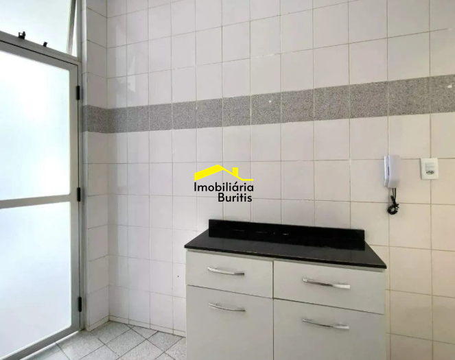 Apartamento para aluguel no Buritis: 